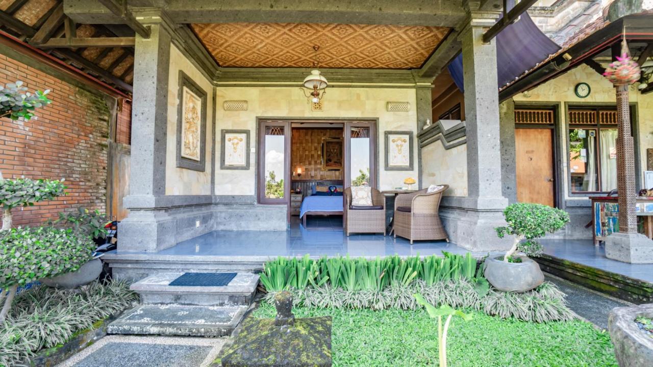 Kun - Kun Wisma tamu 2*